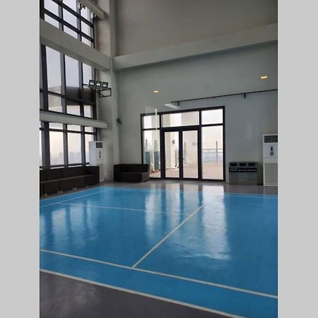 One Eastwood Avenue Tower 2 Apartment Manila Bagian luar foto